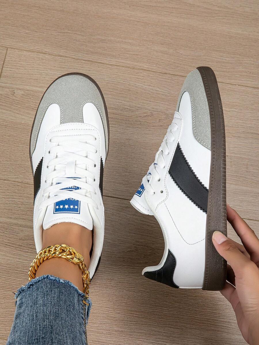 Retro tweekleurige casual witte sneakers voor dames