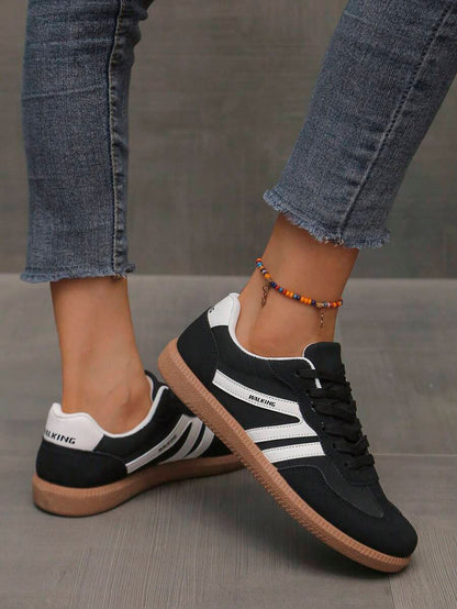 Camden Court Black Gum Sneakers