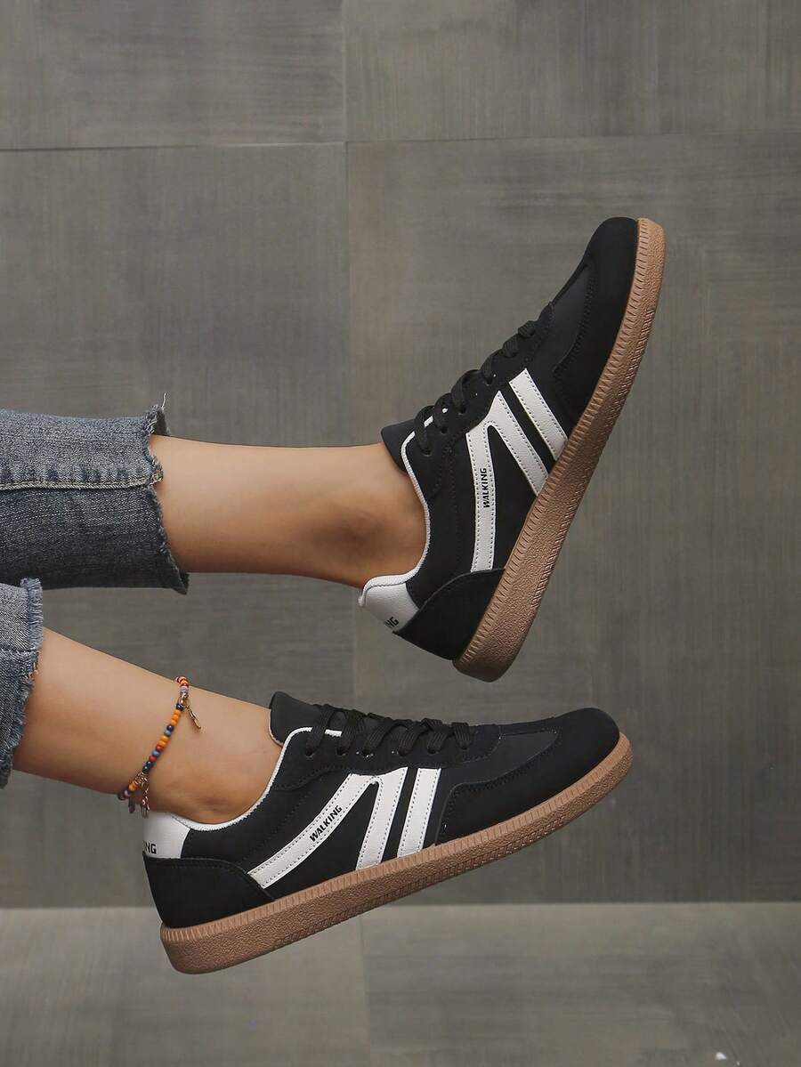 Camden Court Black Gum Sneakers