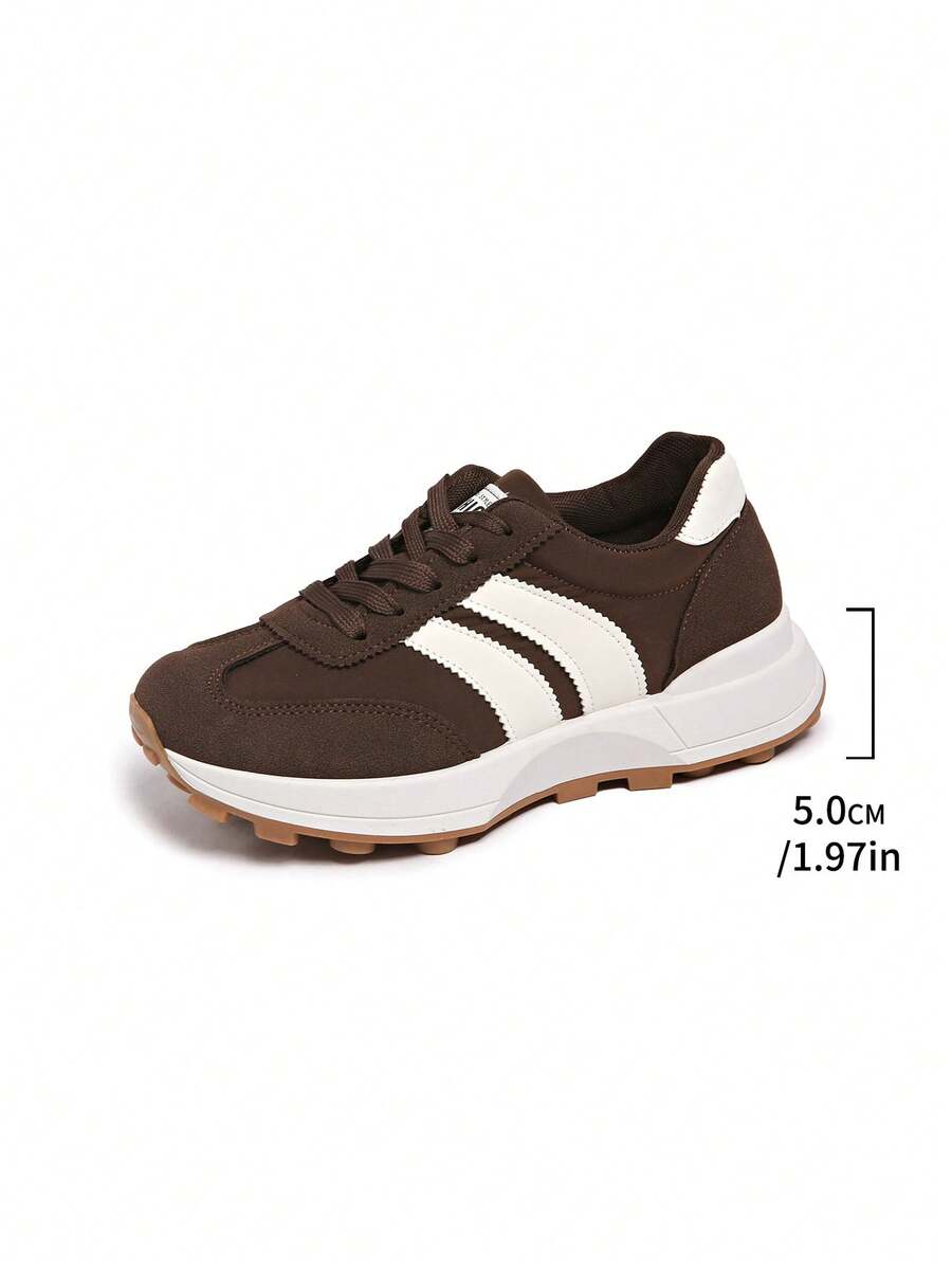 Retro gestreepte sneakers voor dames met dikke zool