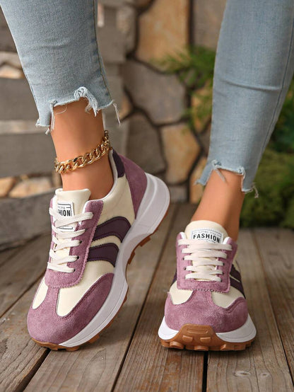 Retro gestreepte sneakers voor dames met dikke zool