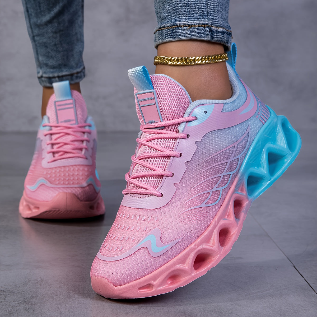 AeroFlow 3.0 Cushion Running Sneakers