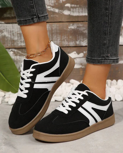 Harbor Court Black Gum Sole Sneakers