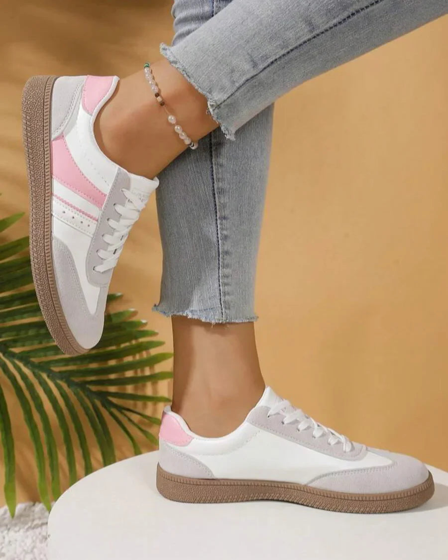 Harper Court Retro Stripe Sneaker