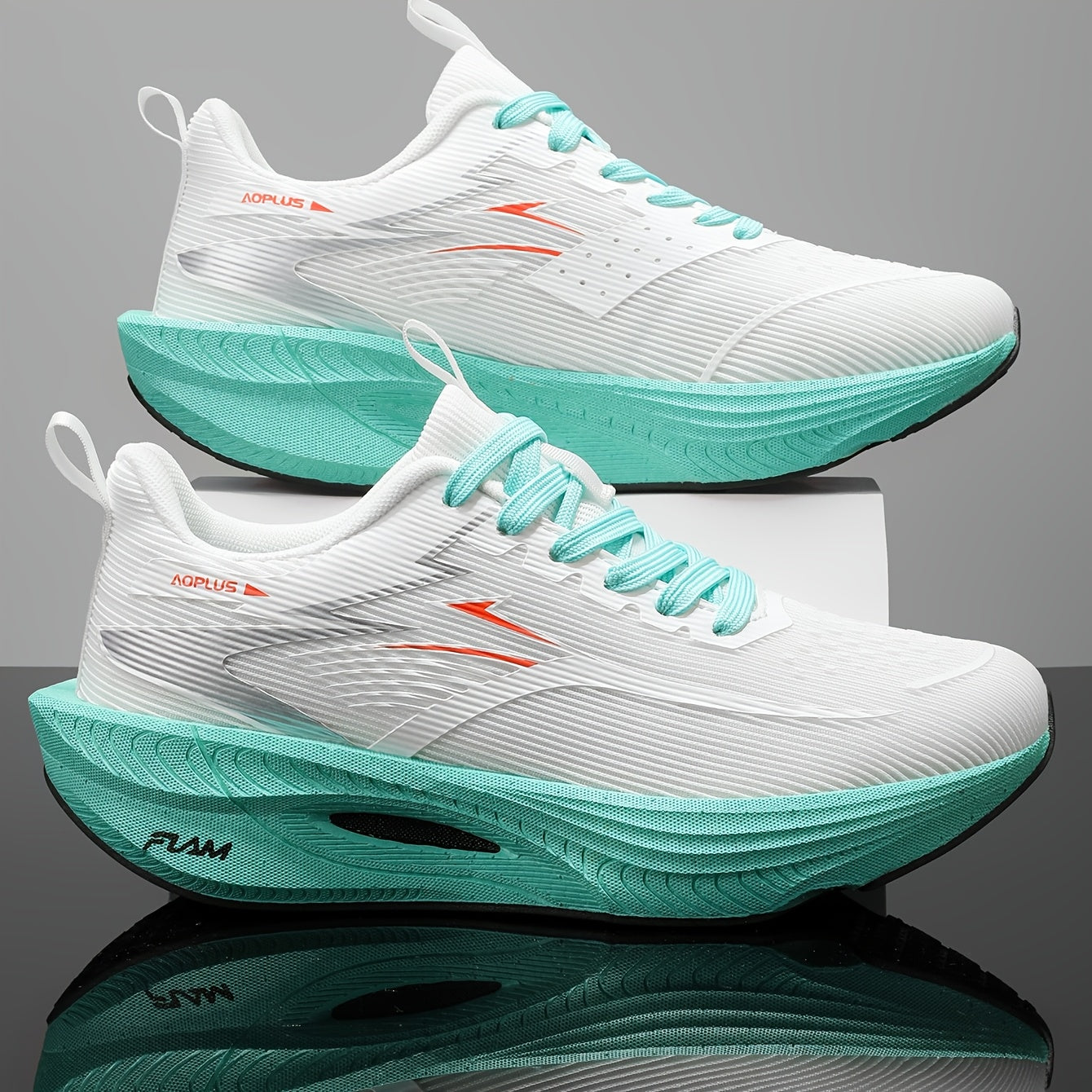 AeroFlux 2.0 Motion Running Shoes